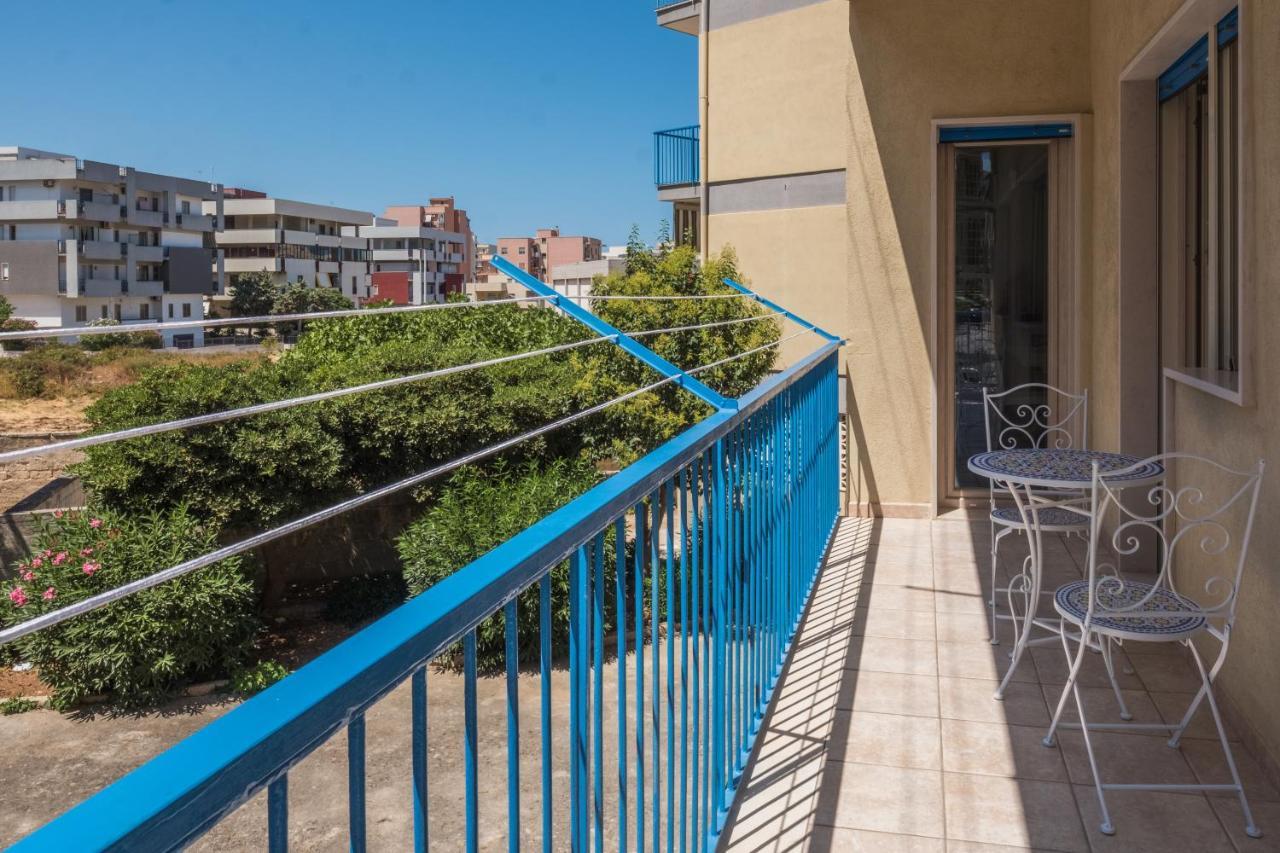 Апартаменты Casa Vittoria Монополи Экстерьер фото